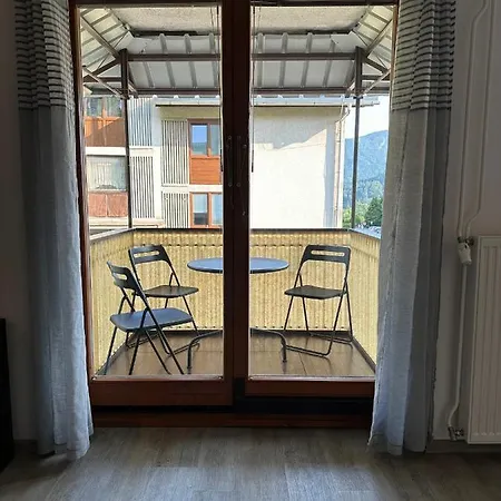 Nina's Place